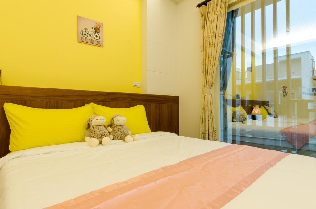 Smile Castle Apartment Luodong Bagian luar foto