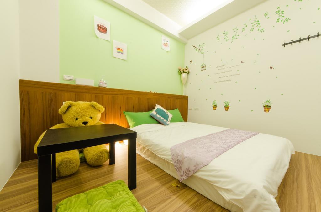 Smile Castle Apartment Luodong Bagian luar foto