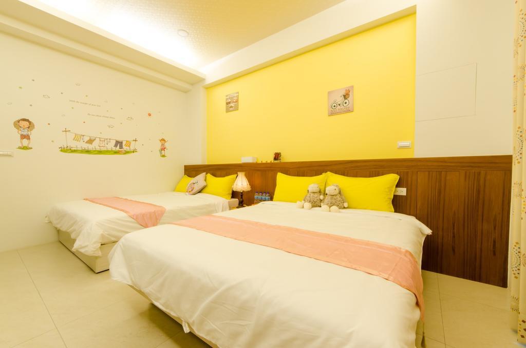 Smile Castle Apartment Luodong Bagian luar foto